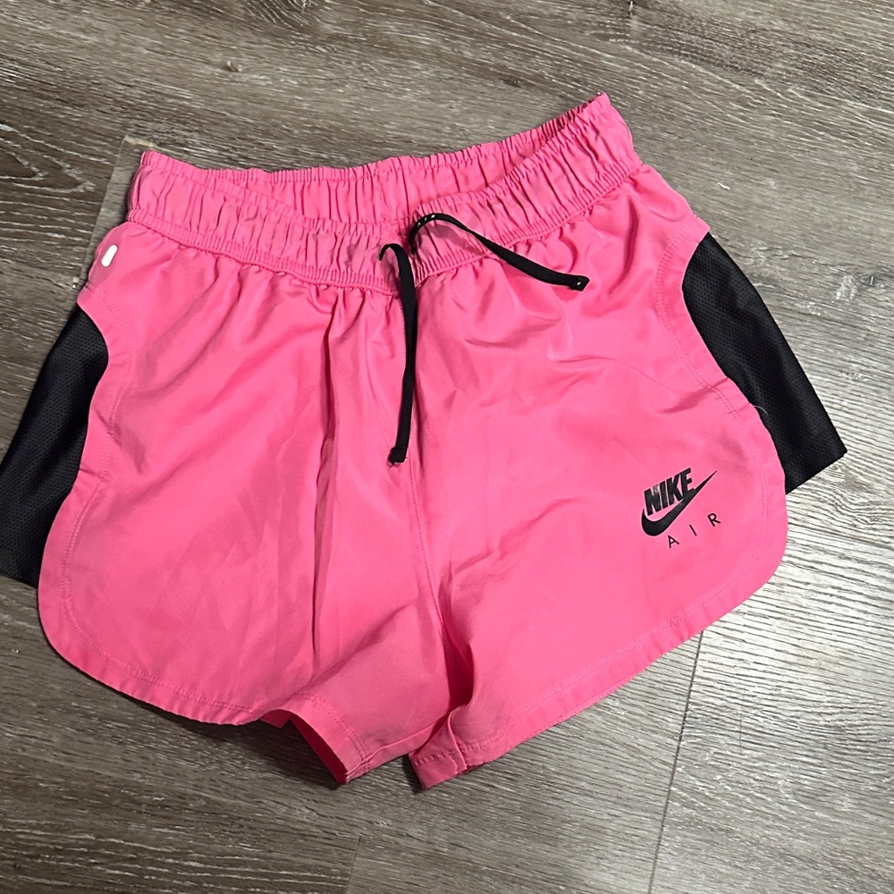 Nike Women's Pink and Black Athletic Shorts